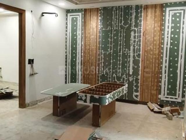 3 BHK Independent Builder Floor in Sector 3 Rohini for resale New Delhi. The reference number is 20621506