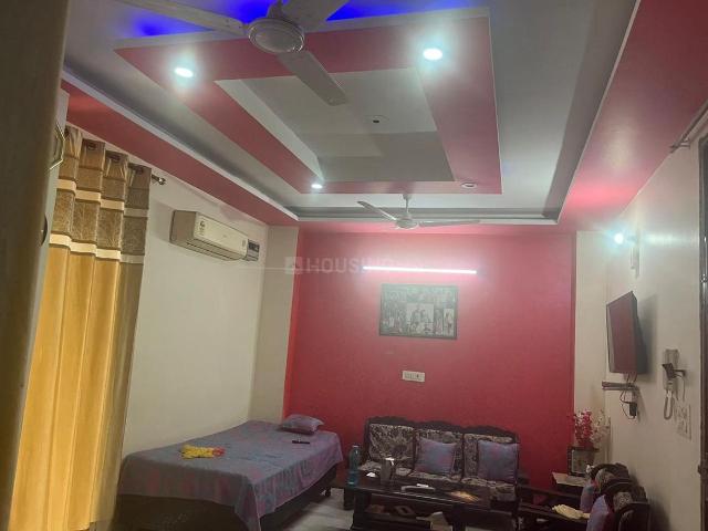 3 BHK Independent Builder Floor in Sewak Park for resale New Delhi. The reference number is 18444821