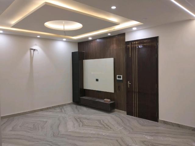 3 BHK Independent Builder Floor in Shakurpur for resale New Delhi. The reference number is 19563427
