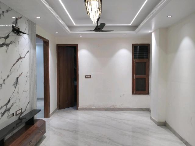 3 BHK Independent Builder Floor in Shalimar Garden for resale Ghaziabad. The reference number is 17981333