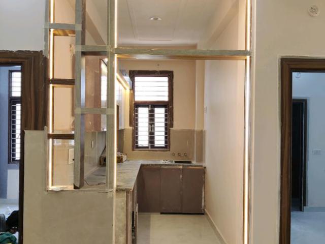 3 BHK Independent Builder Floor in Shastri Nagar for resale Ghaziabad. The reference number is 19871787