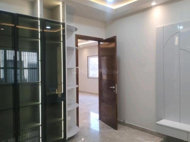 3 BHK Independent Builder Floor in Shastri Nagar for resale New Delhi. The reference number is 17503281