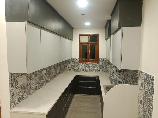 3 BHK Independent Builder Floor in Shastri Nagar for resale New Delhi. The reference number is 19706843