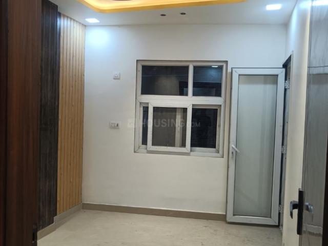 3 BHK Independent Builder Floor in Shastri Nagar for resale New Delhi. The reference number is 20152358