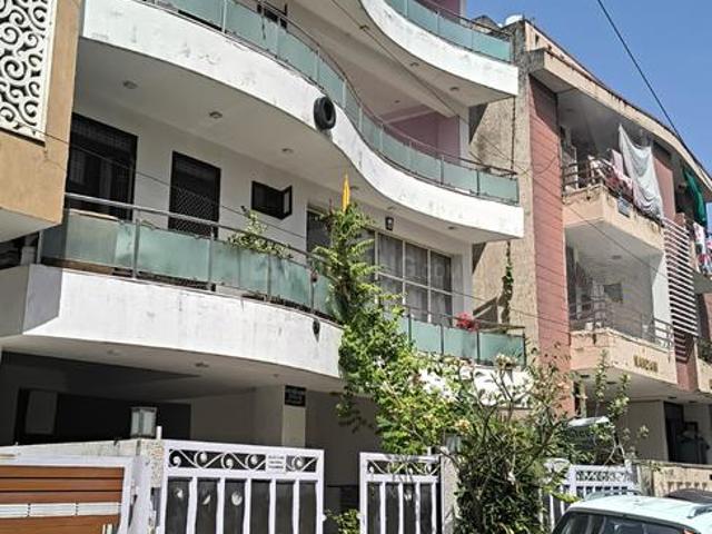 3 BHK Independent Builder Floor in Shyam Nagar for rent Jaipur. The reference number is 20604033
