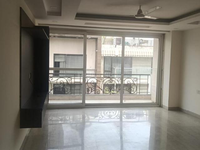 3 BHK Independent Builder Floor in South Extension II for rent New Delhi. The reference number is 21011044