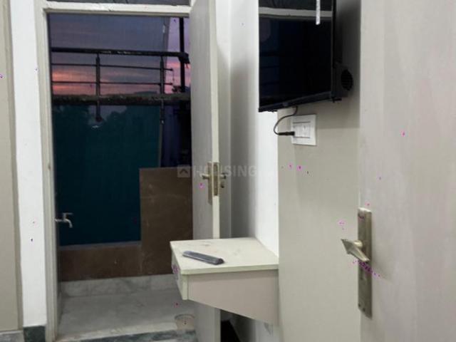 3 BHK Independent Builder Floor in Tagore Garden Extension for rent New Delhi. The reference number is 18305349