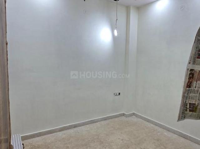 3 BHK Independent Builder Floor in Tri Nagar for resale New Delhi. The reference number is 19642653
