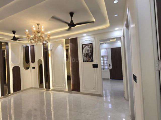 3 BHK Independent Builder Floor in Uttam Nagar for resale New Delhi. The reference number is 20795985