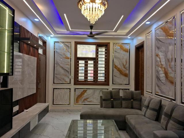 3 BHK Independent Builder Floor in Uttam Nagar for resale New Delhi. The reference number is 20802098