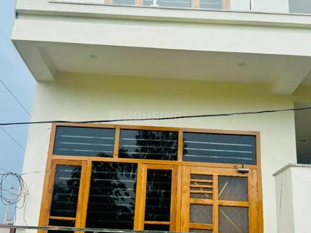 3 BHK Independent Builder Floor in Upper Nakronda for resale Dehradun. The reference number is 20648024