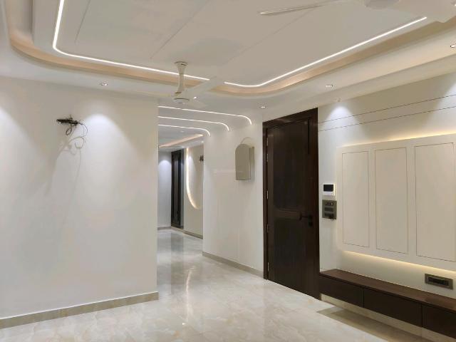 3 BHK Independent Builder Floor in Vaishali for resale Ghaziabad. The reference number is 18536836