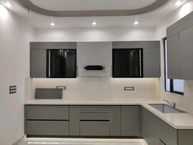 3 BHK Independent Builder Floor in Vaishali for resale Ghaziabad. The reference number is 18838000