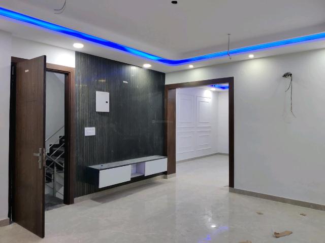 3 BHK Independent Builder Floor in Vaishali for resale Ghaziabad. The reference number is 19977098