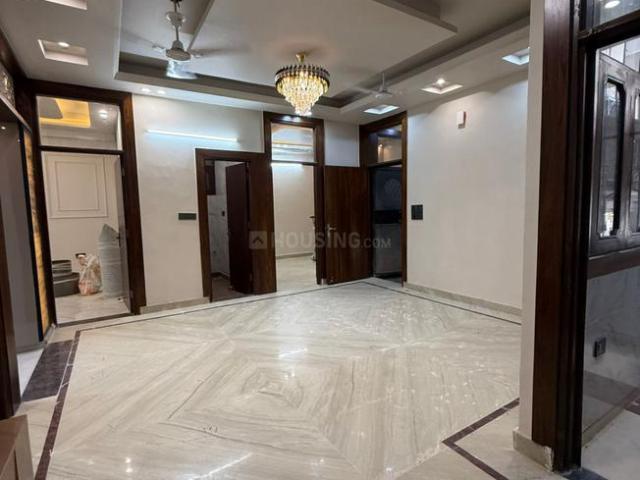 3 BHK Independent Builder Floor in Vaishali for resale Ghaziabad. The reference number is 20529311