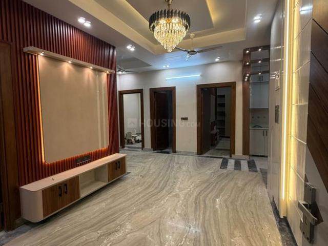 3 BHK Independent Builder Floor in Vaishali for resale Ghaziabad. The reference number is 20727301
