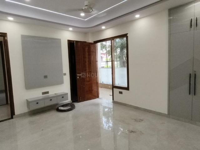 3 BHK Independent Builder Floor in Vaishali for resale Ghaziabad. The reference number is 20887005