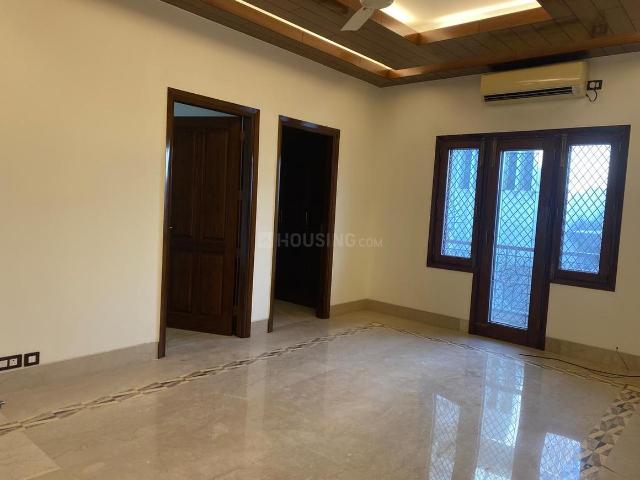 3 BHK Independent Builder Floor in Vasant Vihar for rent New Delhi. The reference number is 19528163