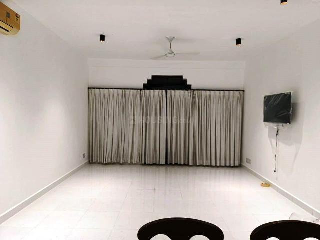 3 BHK Independent Builder Floor in Vasant Vihar for rent New Delhi. The reference number is 20745493