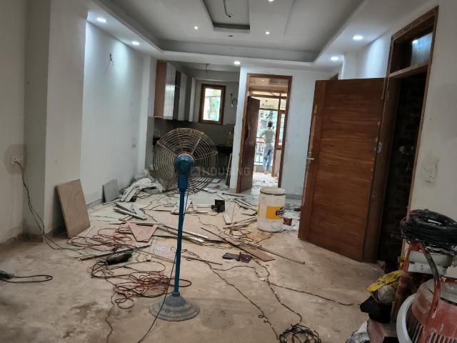 3 BHK Independent Builder Floor in Vasant Kunj for resale New Delhi. The reference number is 20660562