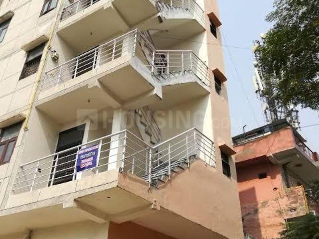 3 BHK Independent Builder Floor in Vasundhara Enclave for rent New Delhi. The reference number is 20394040