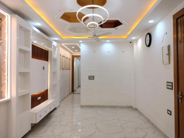 3 BHK Independent Builder Floor in Vasundhara for resale Ghaziabad. The reference number is 13941768