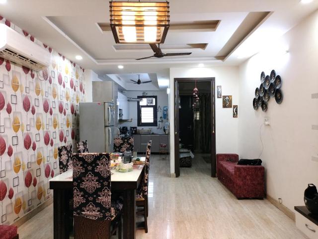 3 BHK Independent Builder Floor in Vasundhara for resale Ghaziabad. The reference number is 17639064