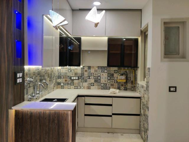 3 BHK Independent Builder Floor in Indirapuram for resale Ghaziabad. The reference number is 19996521