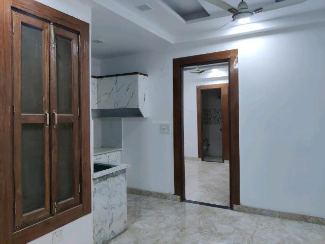 2 BHK Independent Builder Floor in Vasundhara for resale Ghaziabad. The reference number is 19203083