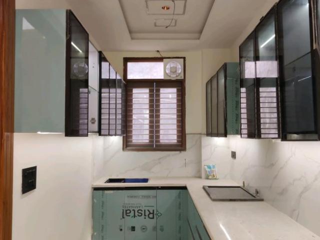 3 BHK Independent Builder Floor in Vasundhara for resale Ghaziabad. The reference number is 19271679