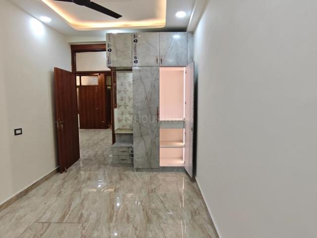 3 BHK Independent Builder Floor in Vasundhara for resale Ghaziabad. The reference number is 20522031
