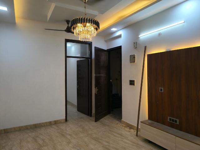 2 BHK Independent Builder Floor in Vasundhara for resale Ghaziabad. The reference number is 20544868
