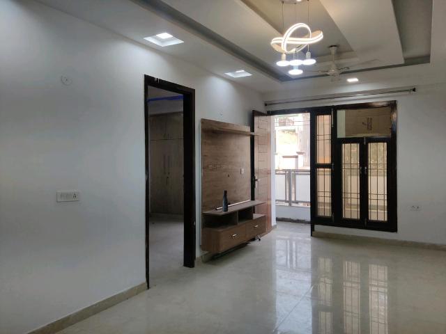 3 BHK Independent Builder Floor in Vasundhara for resale Ghaziabad. The reference number is 20069835
