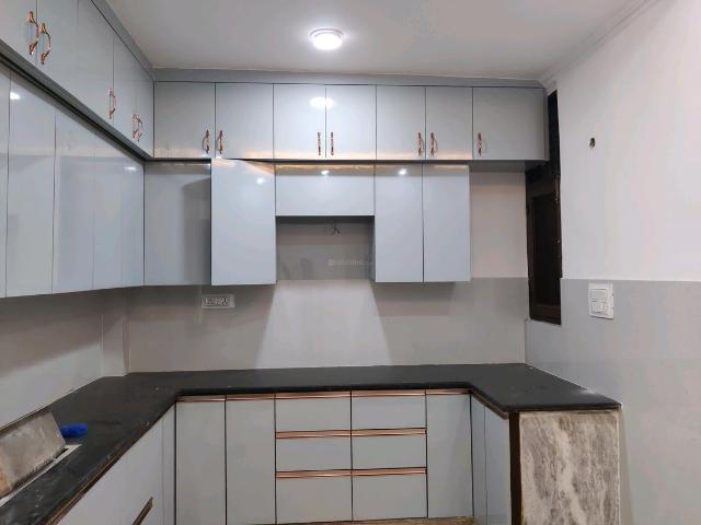 3 BHK Independent Builder Floor in Vasundhara for resale Ghaziabad. The reference number is 20187468