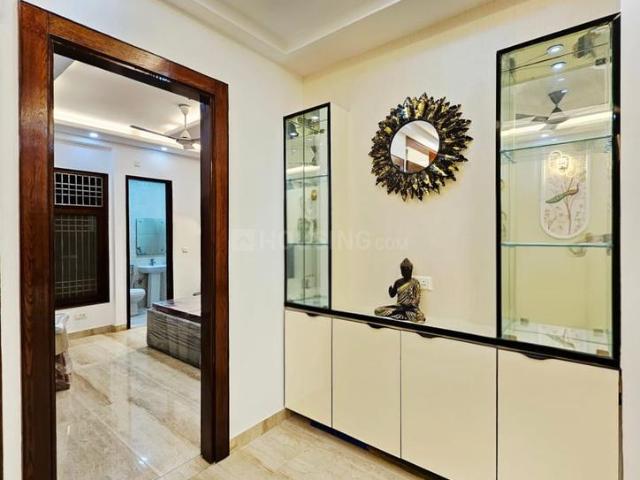 3 BHK Independent Builder Floor in Vasundhara for resale Ghaziabad. The reference number is 20262968