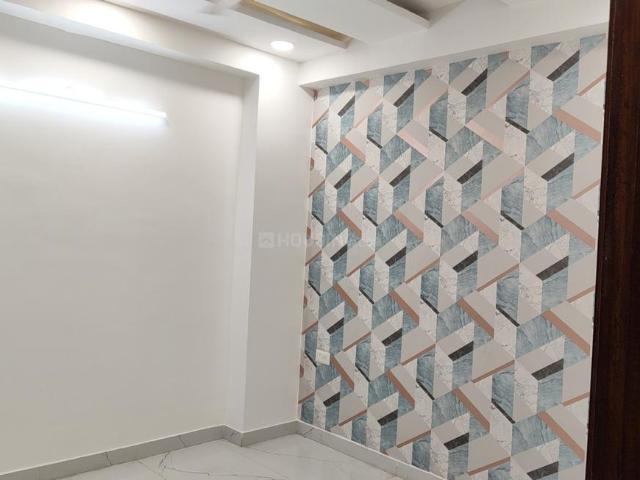3 BHK Independent Builder Floor in Vasundhara for resale Ghaziabad. The reference number is 20270955