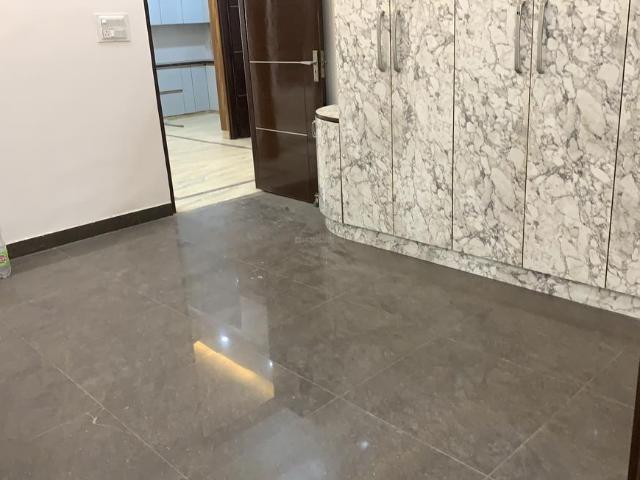 3 BHK Independent Builder Floor in Vasundhara for resale Ghaziabad. The reference number is 20331864