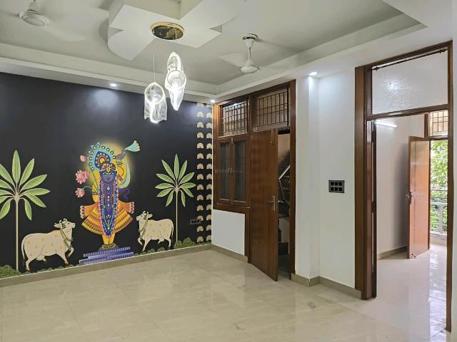 3 BHK Independent Builder Floor in Vasundhara for resale Ghaziabad. The reference number is 20394525