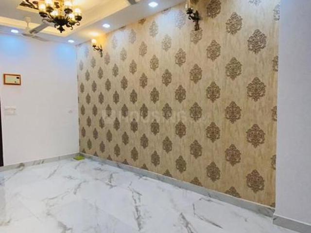3 BHK Independent Builder Floor in Vasundhara for resale Ghaziabad. The reference number is 7441018