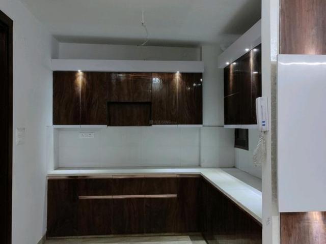 3 BHK Independent Builder Floor in Vasundhara for resale Ghaziabad. The reference number is 7588997