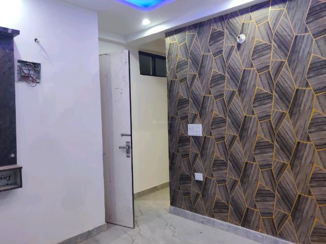 3 BHK Independent Builder Floor in Ved Vihar for resale Ghaziabad. The reference number is 20580674
