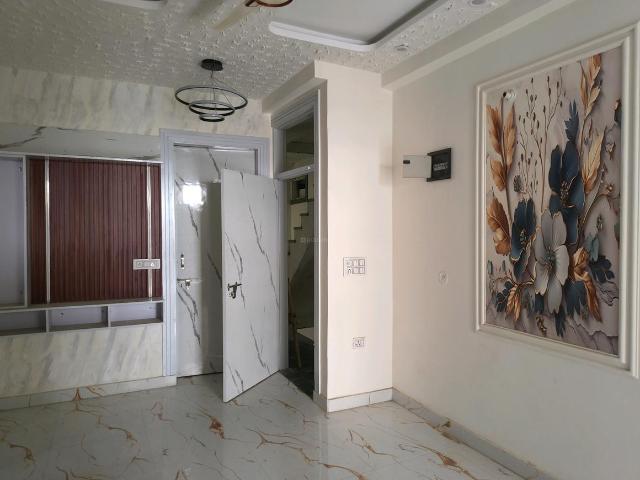3 BHK Independent Builder Floor in Ved Vihar for resale Ghaziabad. The reference number is 20581045