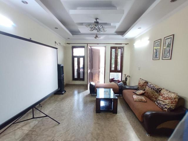 3 BHK Independent Builder Floor in Vikaspuri for resale New Delhi. The reference number is 18714026