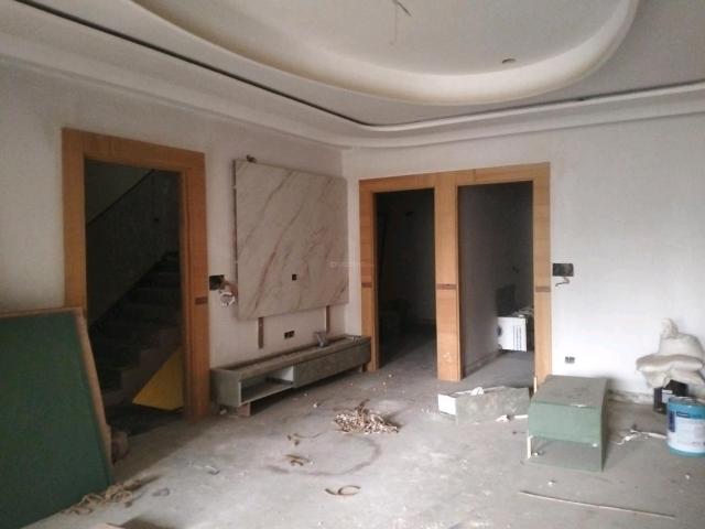 3 BHK Independent Builder Floor in Vikaspuri for resale New Delhi. The reference number is 19415229