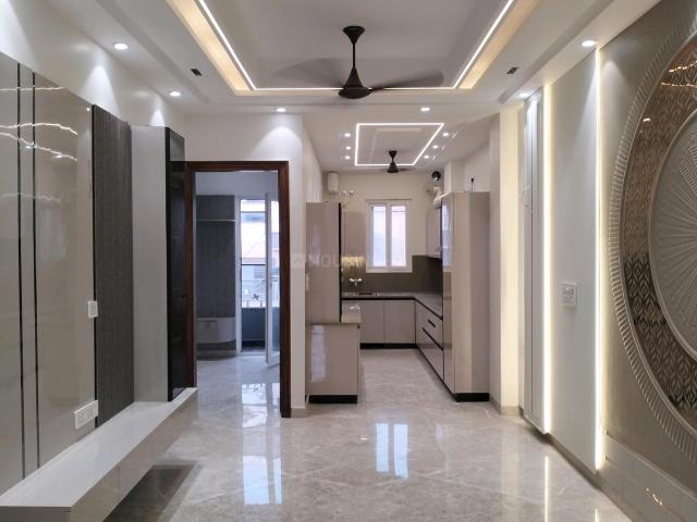 3 BHK Independent Builder Floor in Vikaspuri for resale New Delhi. The reference number is 19873358