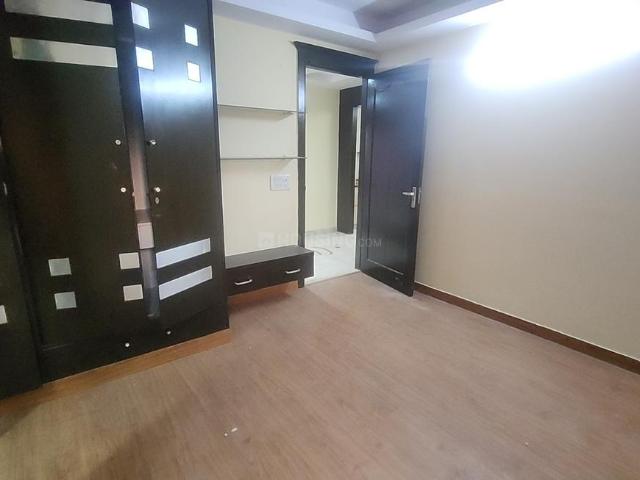 3 BHK Independent Builder Floor in Vivek Vihar for rent New Delhi. The reference number is 20223820