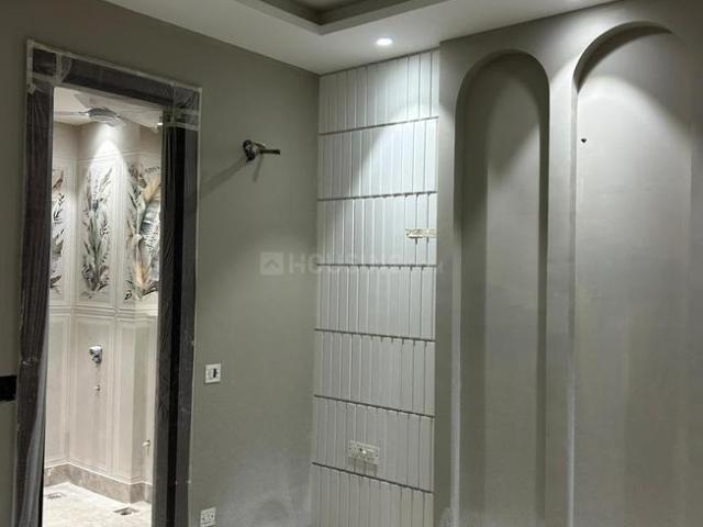 3 BHK Independent Builder Floor in Vivek Vihar for resale New Delhi. The reference number is 20792621