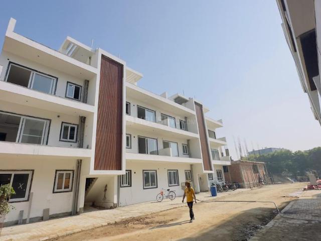 3 BHK Independent Builder Floor in Wave City for resale Ghaziabad. The reference number is 19079686