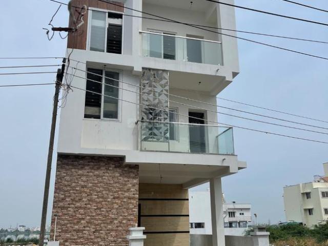 3 BHK Independent House in Thoraipakkam for rent Chennai. The reference number is 20766248
