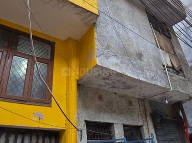 3 BHK Independent House in Tughlakabad for resale New Delhi. The reference number is 20361188